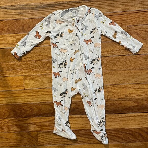 6 Month Angel Dear Farmyard Babies Bamboo Footie - Picture 1 of 2